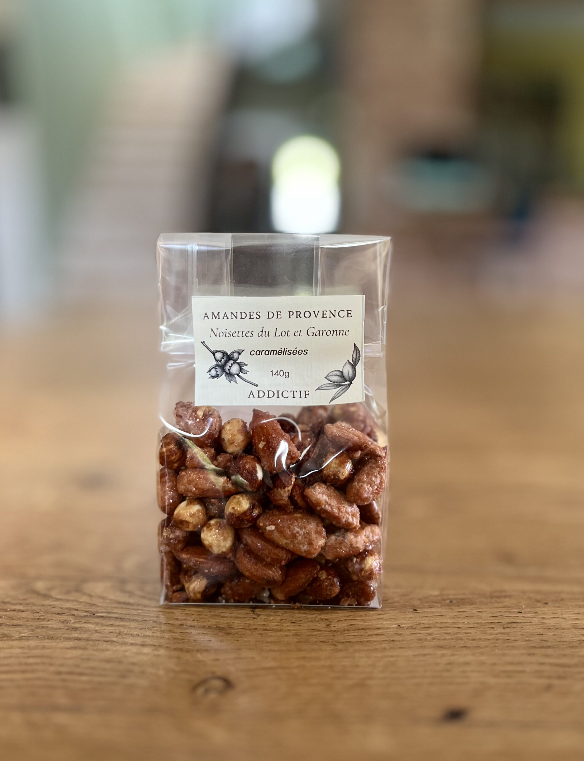 Amandes de Provence et noisettes du Lot et Garonne caramélisées